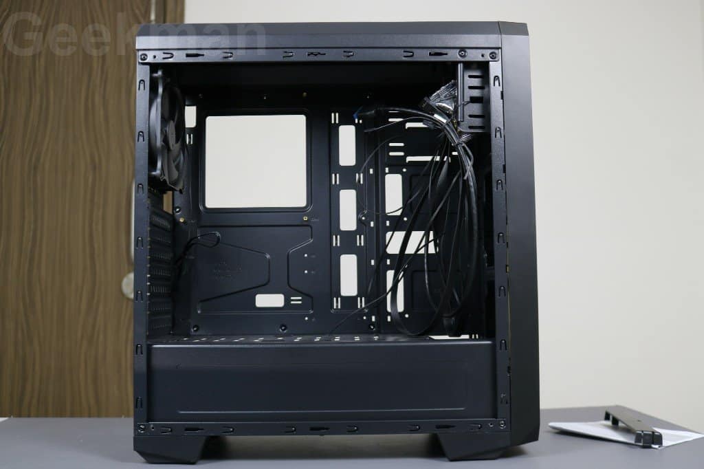 Antec NX200 inside