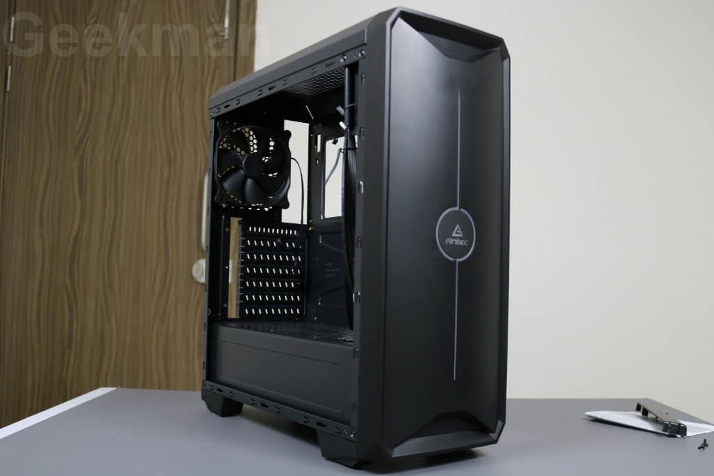 Antec NX200 Review, Pros & Cons | Best Budget RGB Gaming PC Cabinet 9 Antec NX200 inside