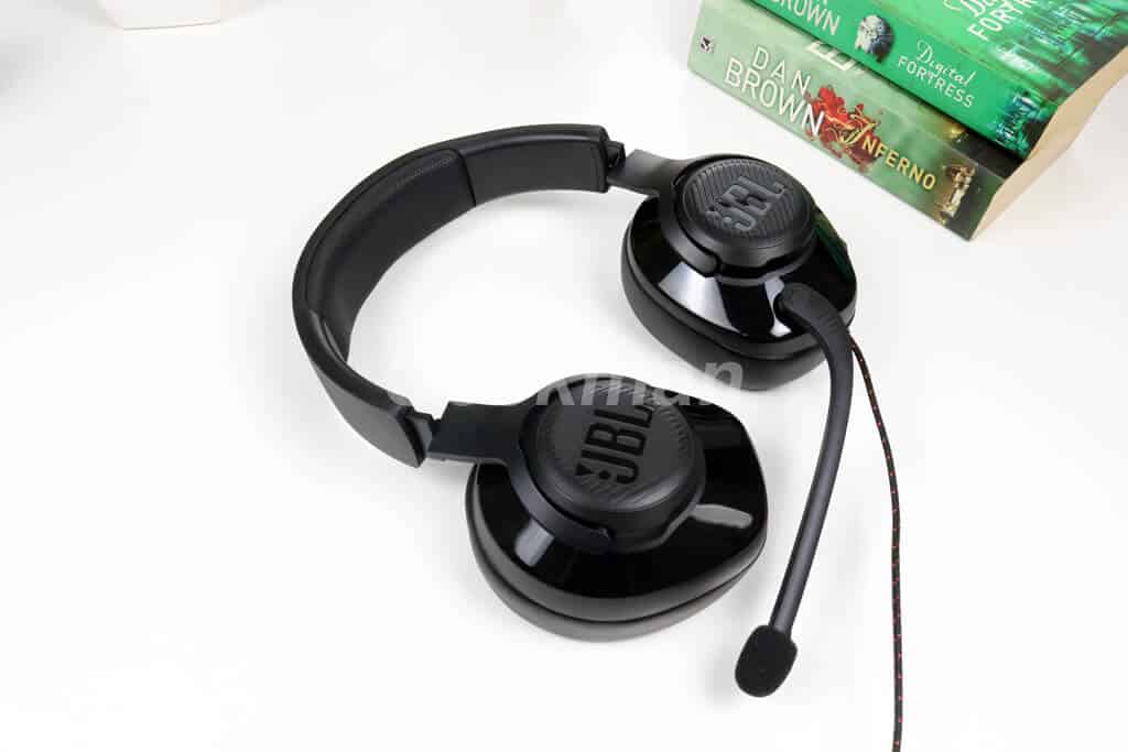 JBL Quantum 200 Review | Best Gaming Headphones for PUBG and CS GO 3 JBL Quantum 200 Review