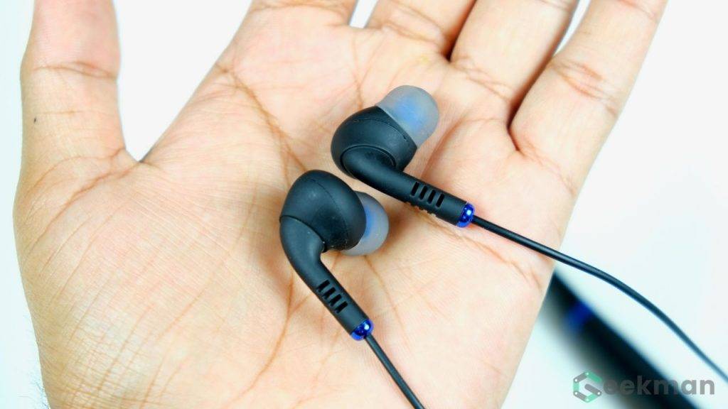 Sound One X90 Bluetooth Neckband Earphones Review - Geekman 4 Sound One X90