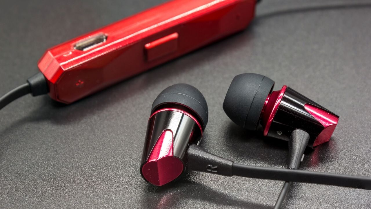 Best Bluetooth Earphones Under 1000
