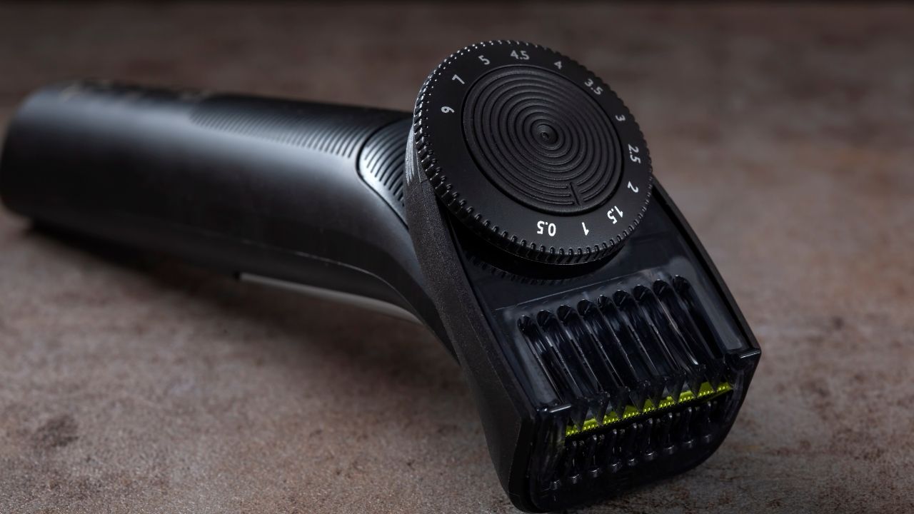 Best Trimmers Under 2000