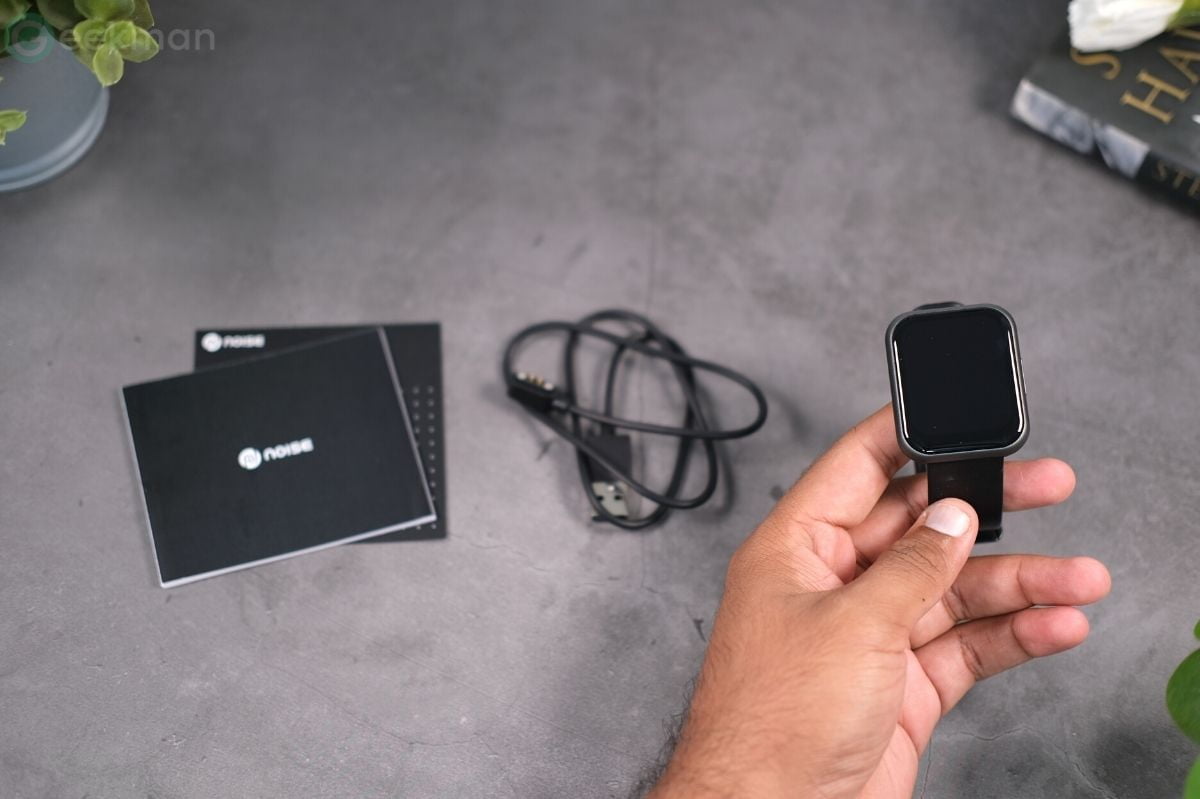 noise colorfit pro charging