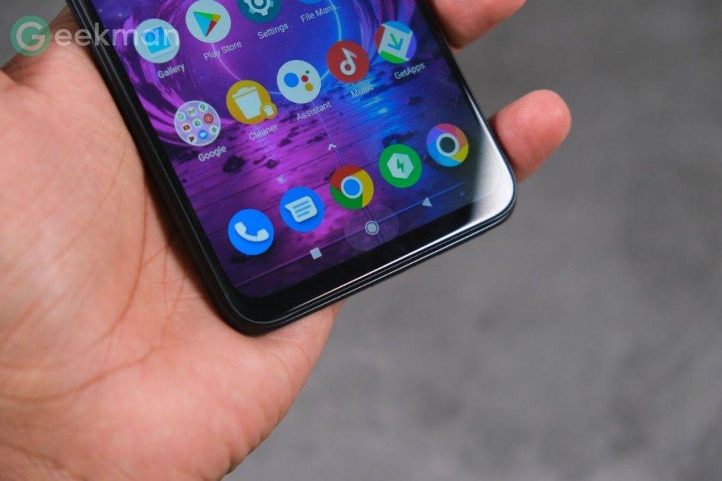 Poco M3 Pro 5G Review With Pros & Cons: Compromise! 6 Poco M3 Pro front side