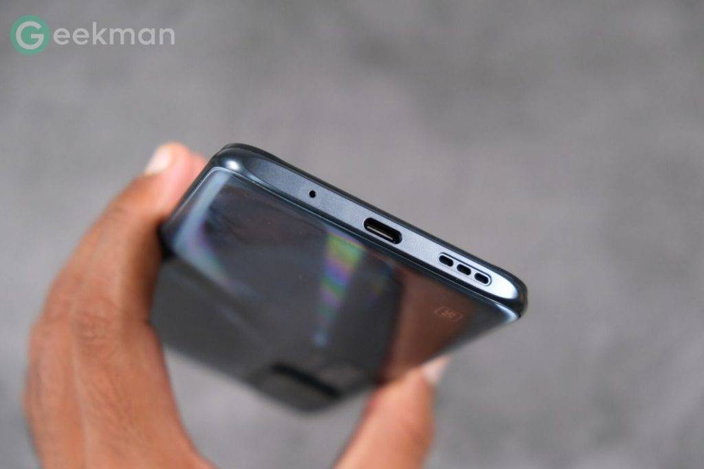 Poco M3 Pro 5G Review With Pros & Cons: Compromise! 8 Poco M3 Pro bottom side