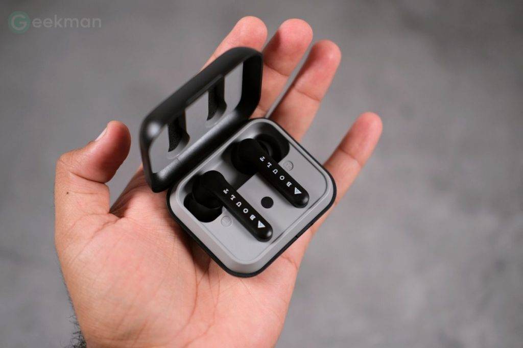 Boult Audio AirBass SoulPods Review | Best Budget ANC True Wireless Earbuds? 7 Boult Audio AirBass Soulpods