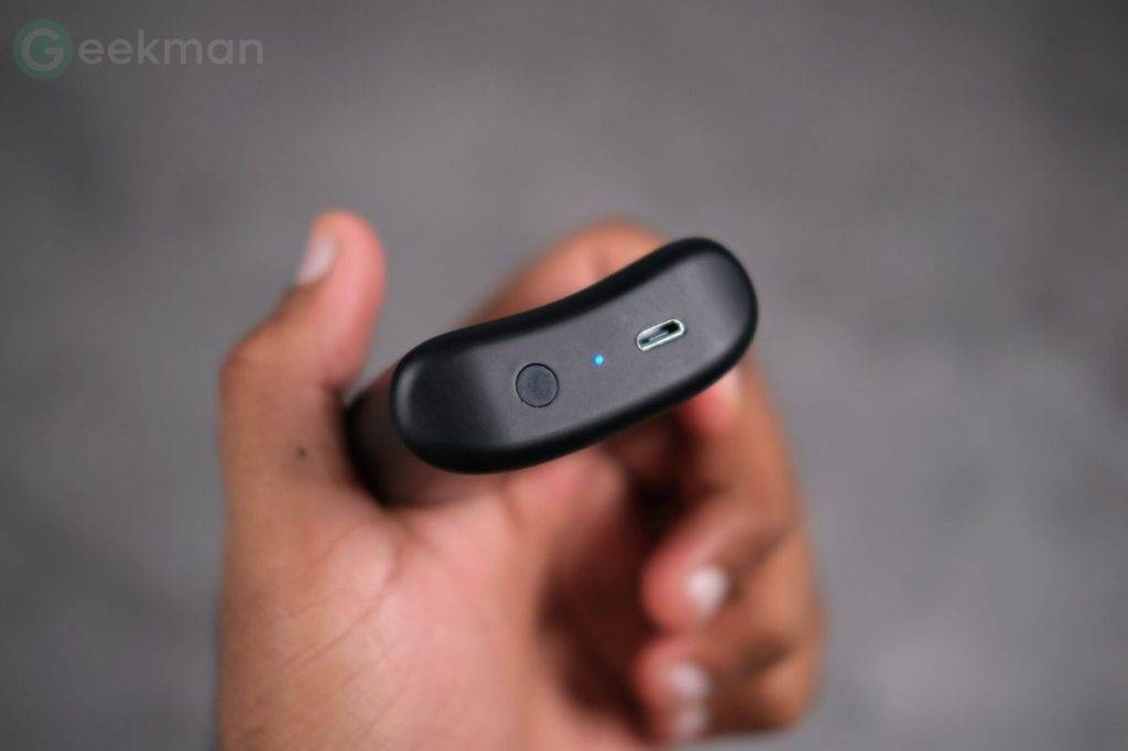pTron Bassbuds Lite V2 Review | Best Budget TWS Earbuds Under 1000 Rs 4 pTron Bassbuds Lite V2 charing box