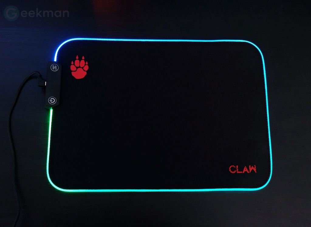 CLAW Slide RGB mouse pad