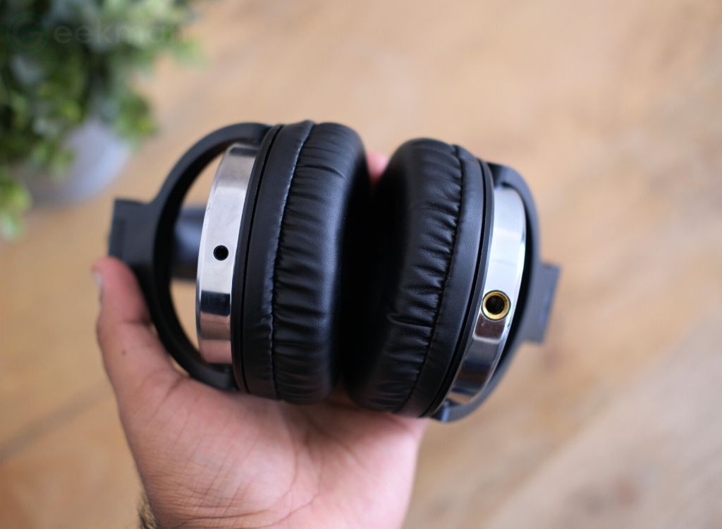 Oneodio Pro 10 connectivity
