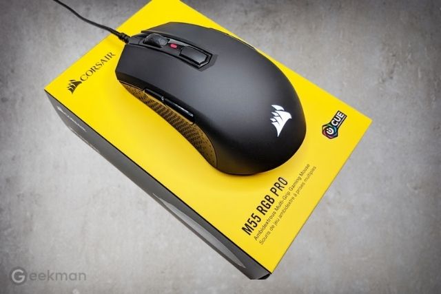 Best Gaming Mouse Under 3000 Rs In India (September 2023) 14 Corsair M55 RGB Pro