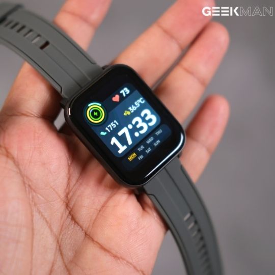 Best Smartwatches Under 2000 In India (September 2023) 4 Realme TechLife Watch SZ100