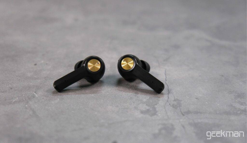 OneOdio F2 Review, Best Sounding TWS Earbuds Under 2000? 7 OneOdio F2 Comfort