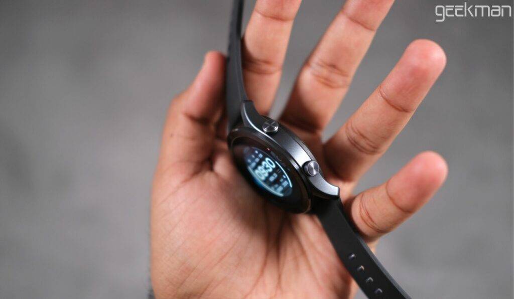 Realme TechLife Watch R100 Review, Best Budget Smartwatch With Bluetooth Calling? 6 Realme TechLife Watch R100 design