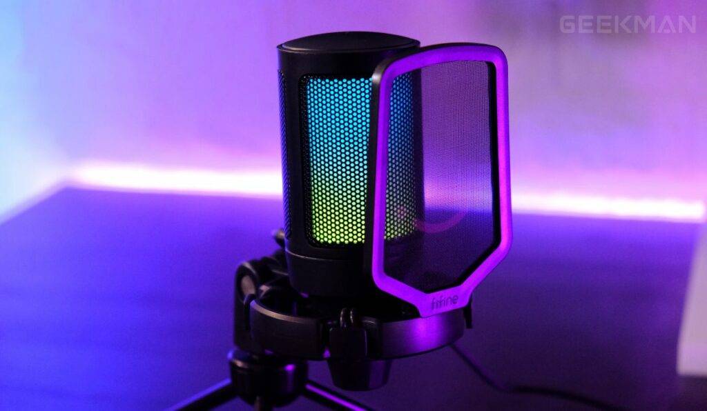 FIFINE AmpliGame A6V Review, punch above one's weight 8 FIFINE AmpliGame A6V design
