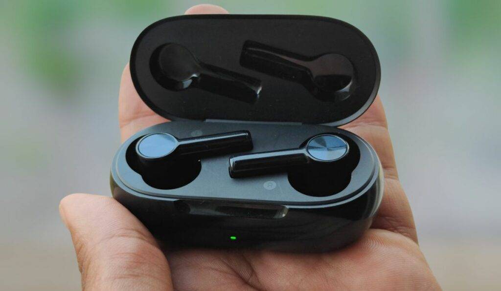 Best True Wireless Earbuds Under 5000 in India (September 2023) 13 OnePlus Buds Z2