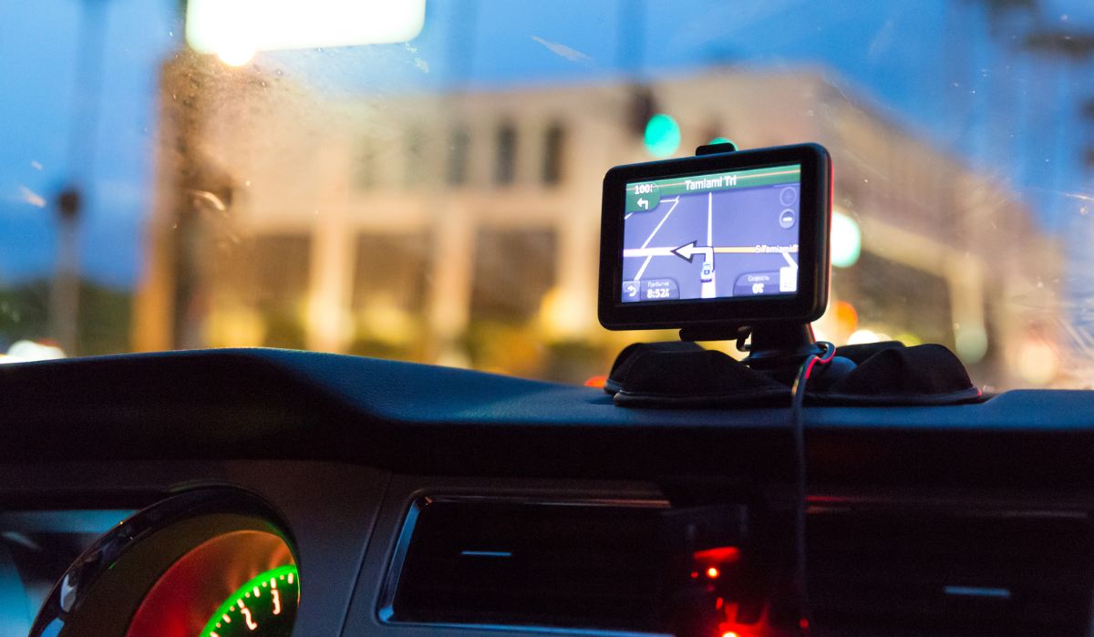 Google Maps android auto new design