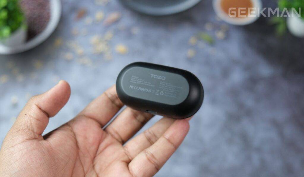 TOZO Golden X1 Review - Pure and Natural Sound 13 TOZO Golden X1 battery