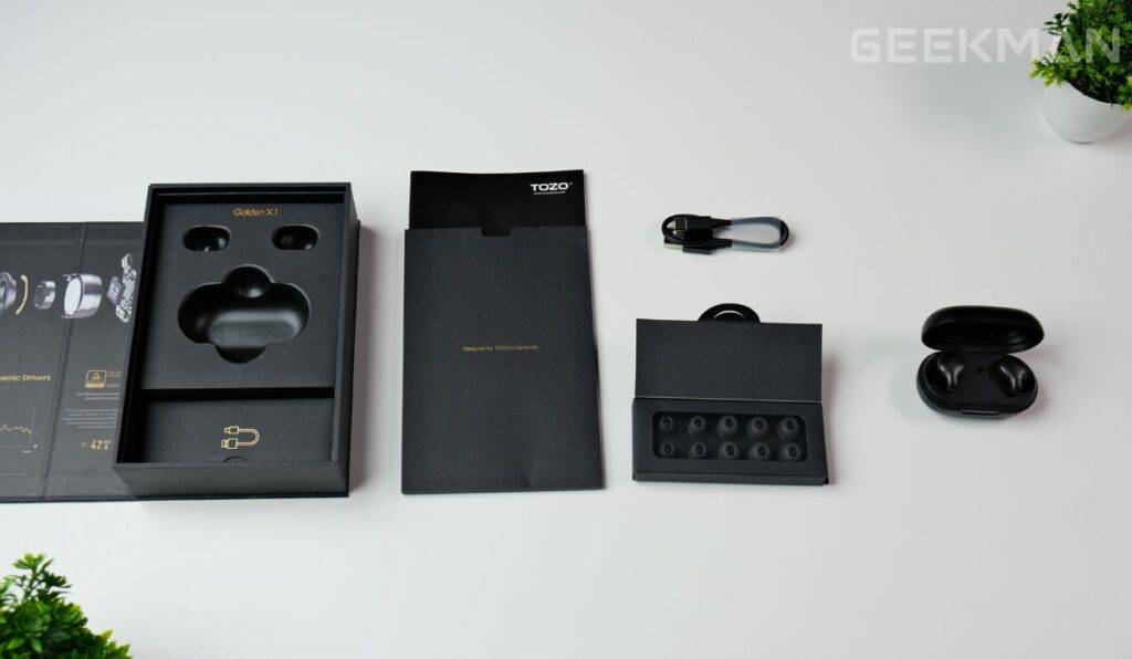 TOZO Golden X1 Review - Pure and Natural Sound 3 TOZO Golden X1 unboxing