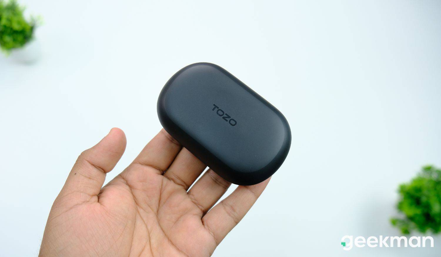 Tozo Open Buds charging case design