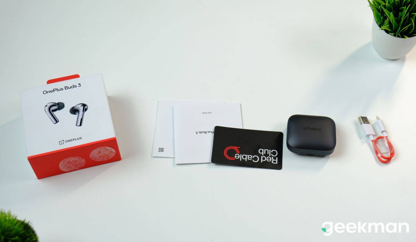 OnePlus Buds 3 box content