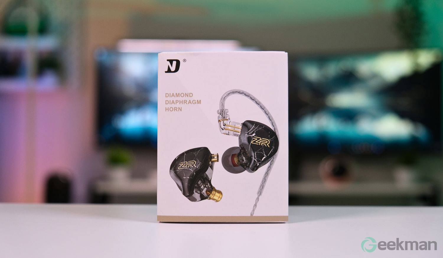 ND ZR In-Ears Monitor Earphones Review