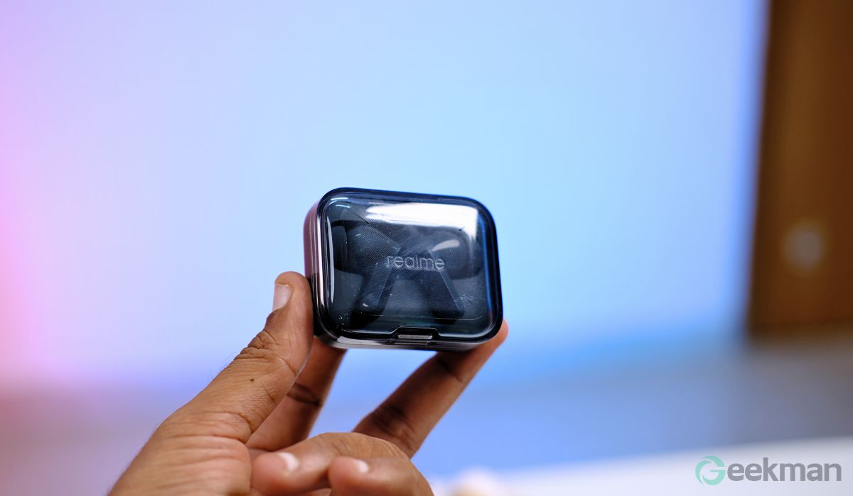 Realme Buds Air 7 Review design