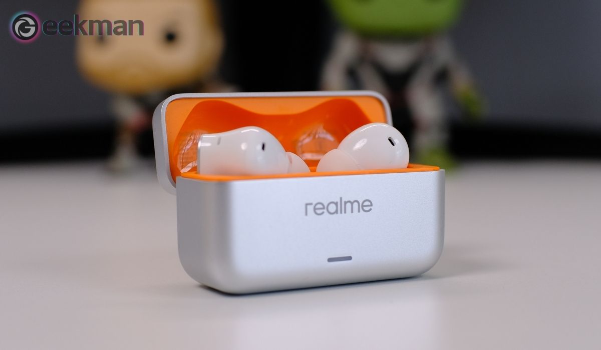 Realme Buds T500 Pro build