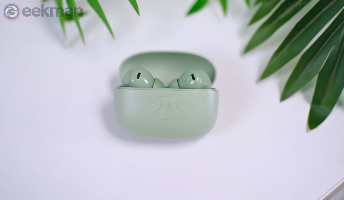 Moto Buds 2 Fusion design