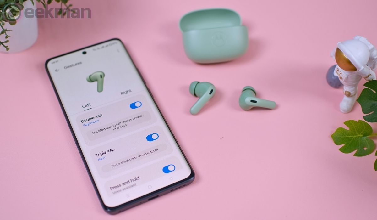 Moto Buds 2 Fusion mic