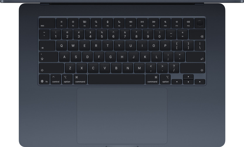 Apple MacBook Air M5 laptop photo 2
