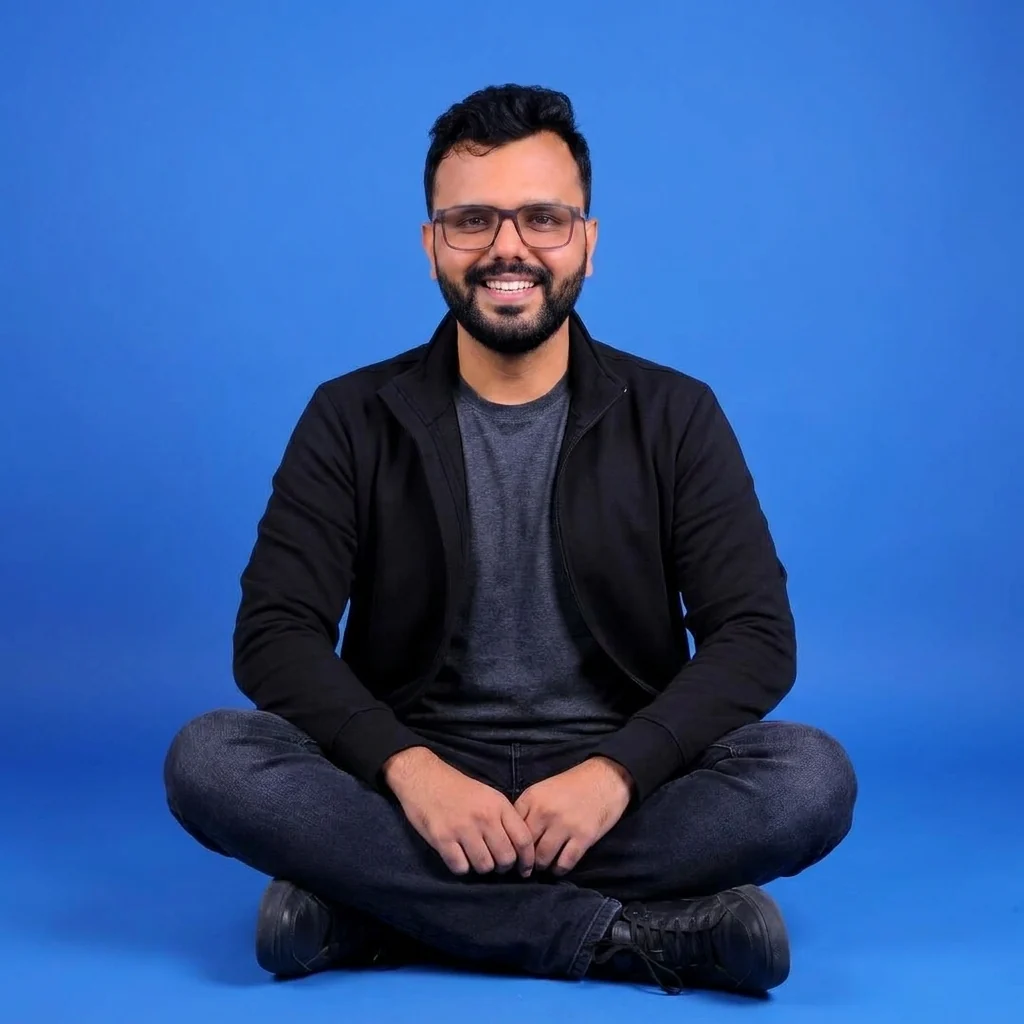 Mayur Dudharejiya, founder of Geekman, seated